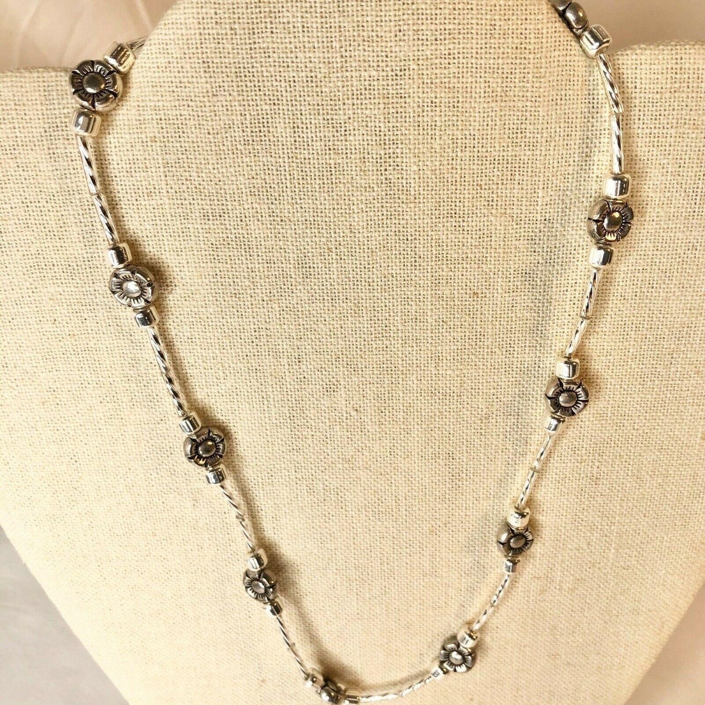 Handcrafted Beaded Necklace Silver Flower Beads Simply Elegant Jewelry NEW