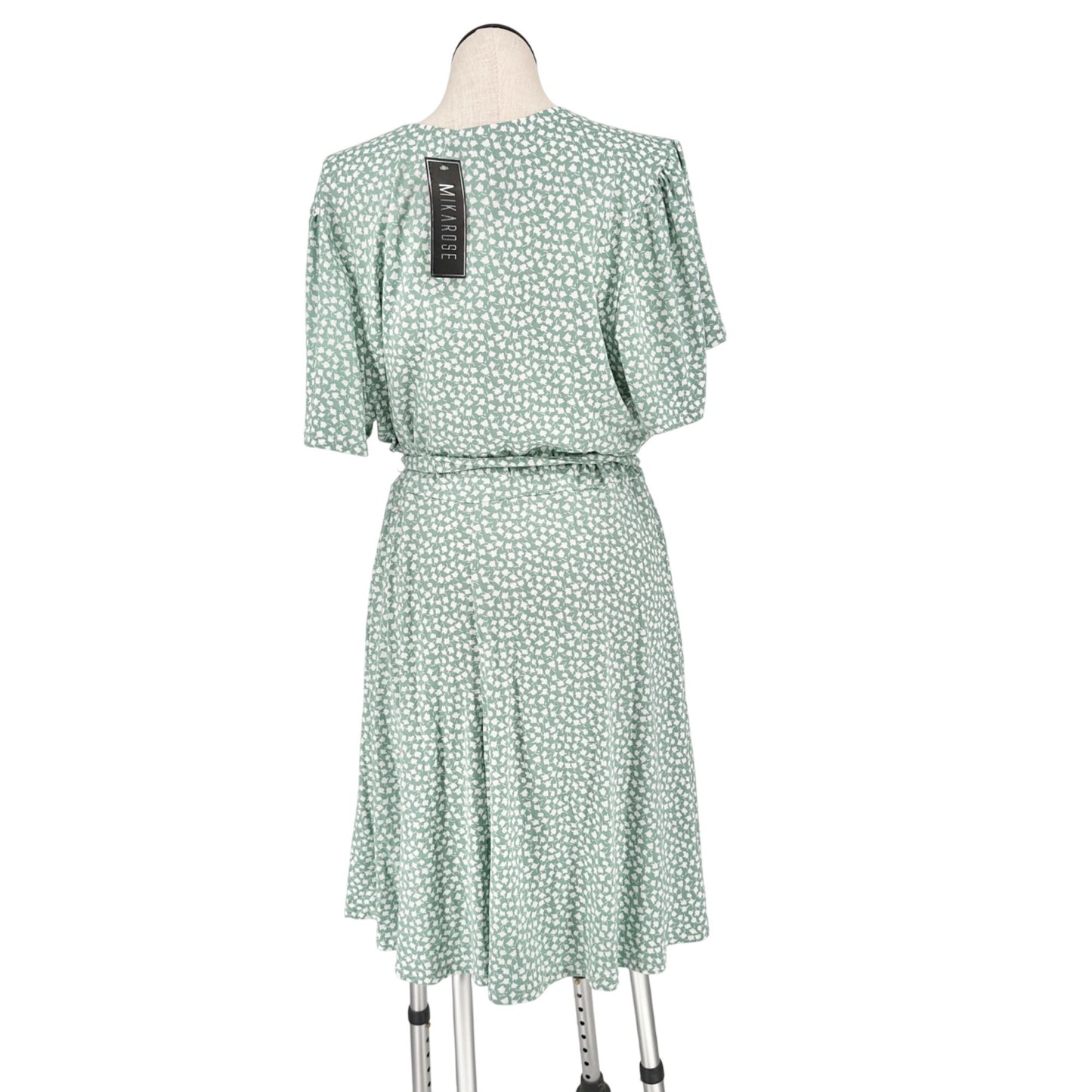 Mikarose Janae Dress 3X Sage Floral Print Waist Tie Short Sleeves Poly Blend NWT