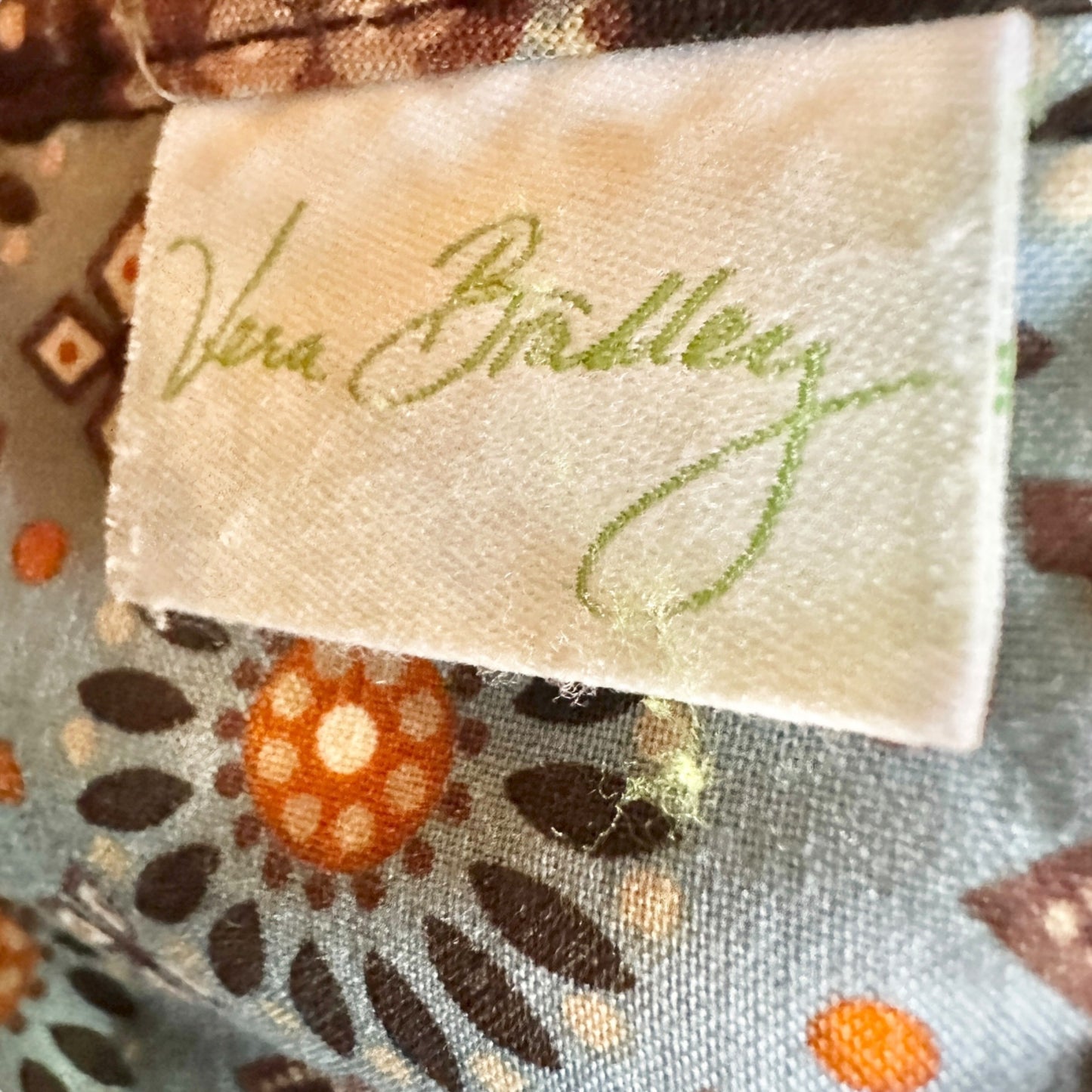 Vera Bradley Quilted Cotton Shoulder Bag Vintage Canyon Brown Print Pockets