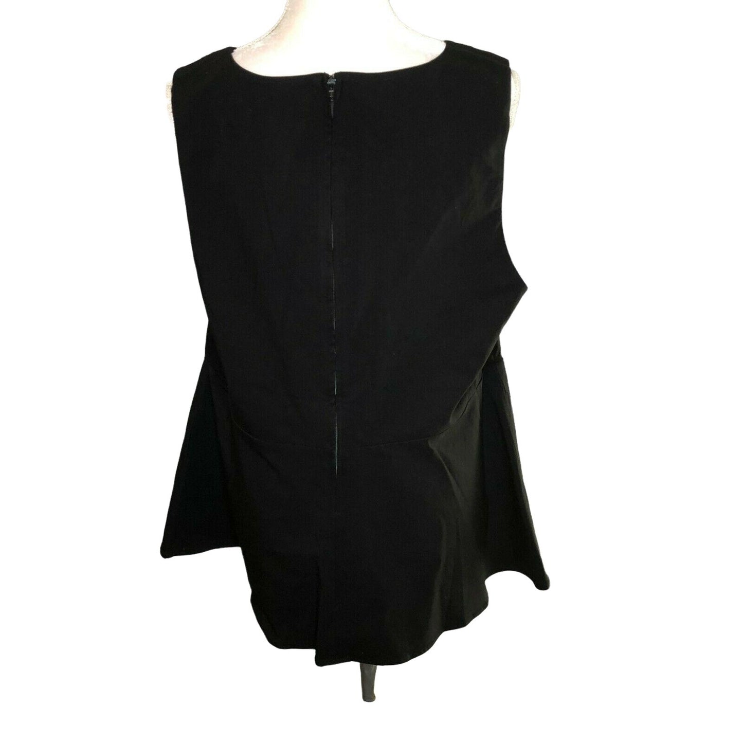 Torrid 3 Womens 3X Top Black Bengaline Peplum Sleeveless NWT