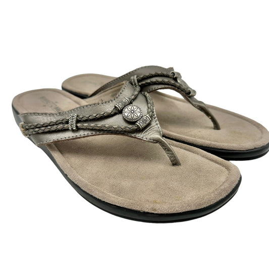 Minnetonka Sandals Women's 10 Pewter Leather Upper with Silver Accents