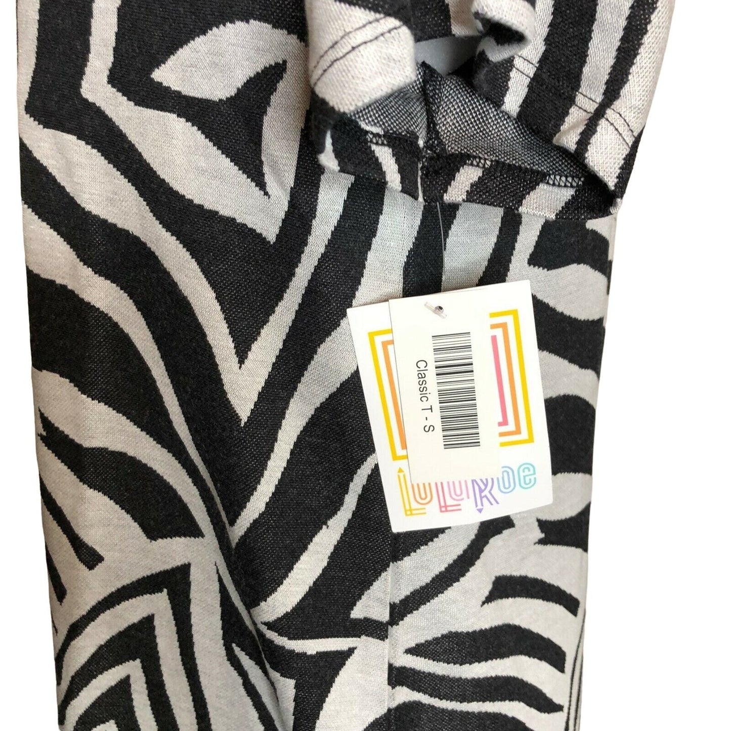 LuLaRoe Classic T Women's Small Top Black and White Zebra Pattern NWT