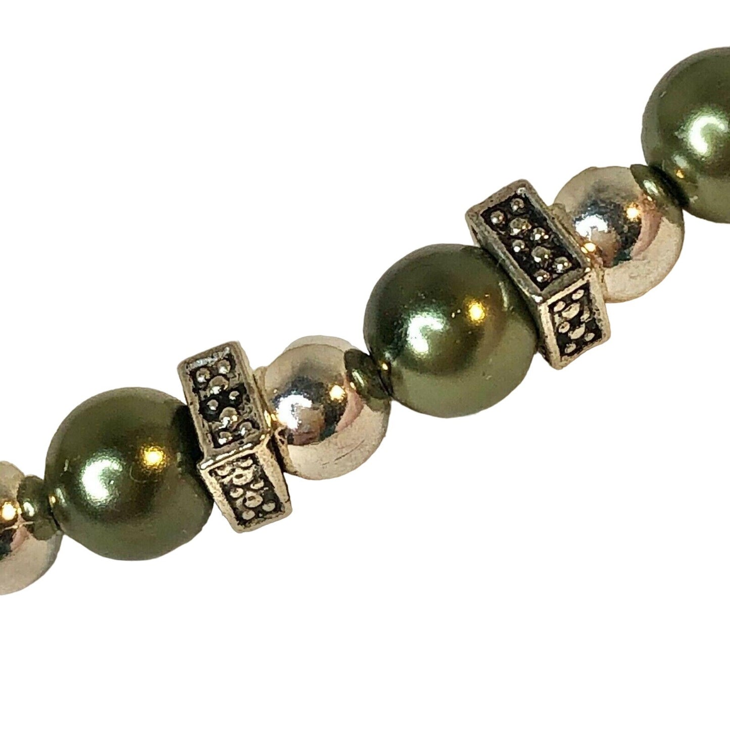 Handcrafted Beaded Necklace Green & Silver Square Beads Simply Elegant NEW