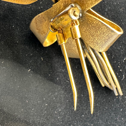 Antique Gold Tone Floral Bouquet Hairpin Bow Design Early 1900s Vintage Jewelry