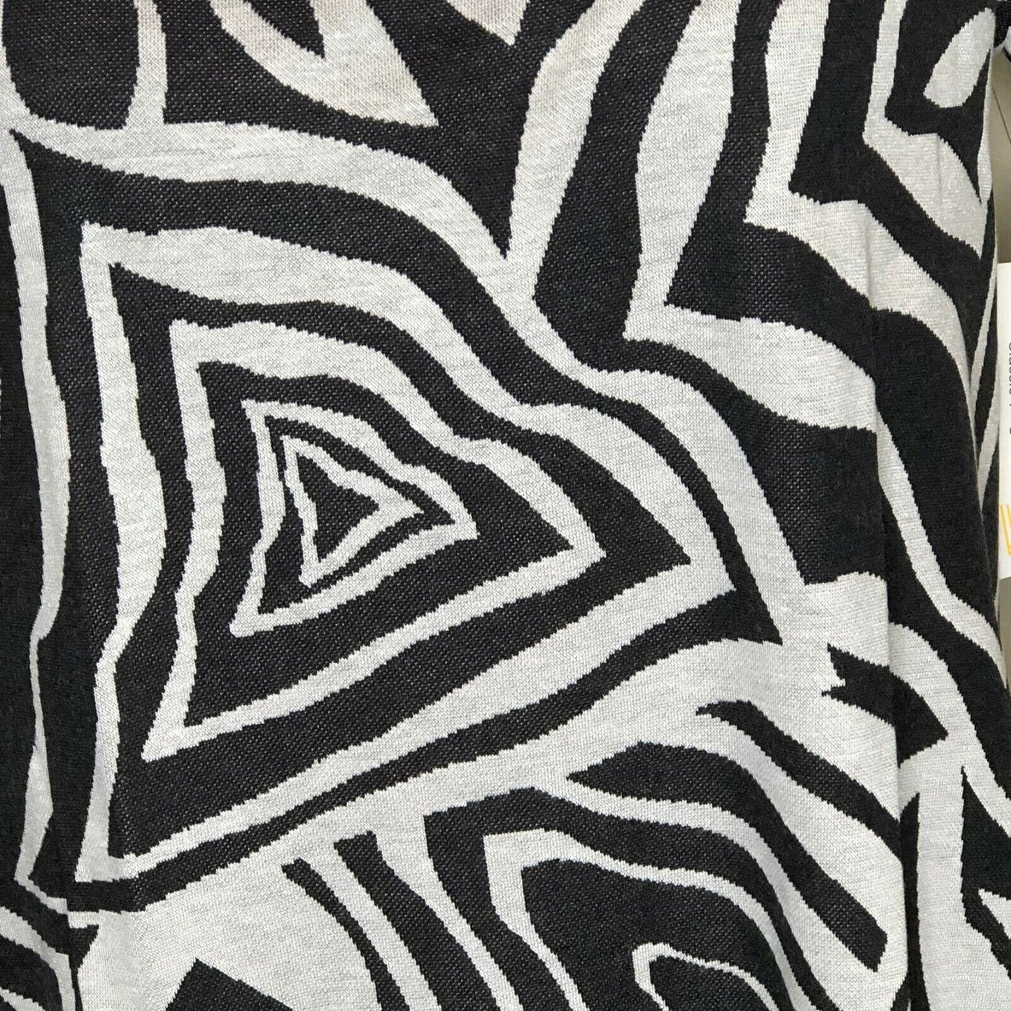 LuLaRoe Classic T Women's Small Top Black and White Zebra Pattern NWT