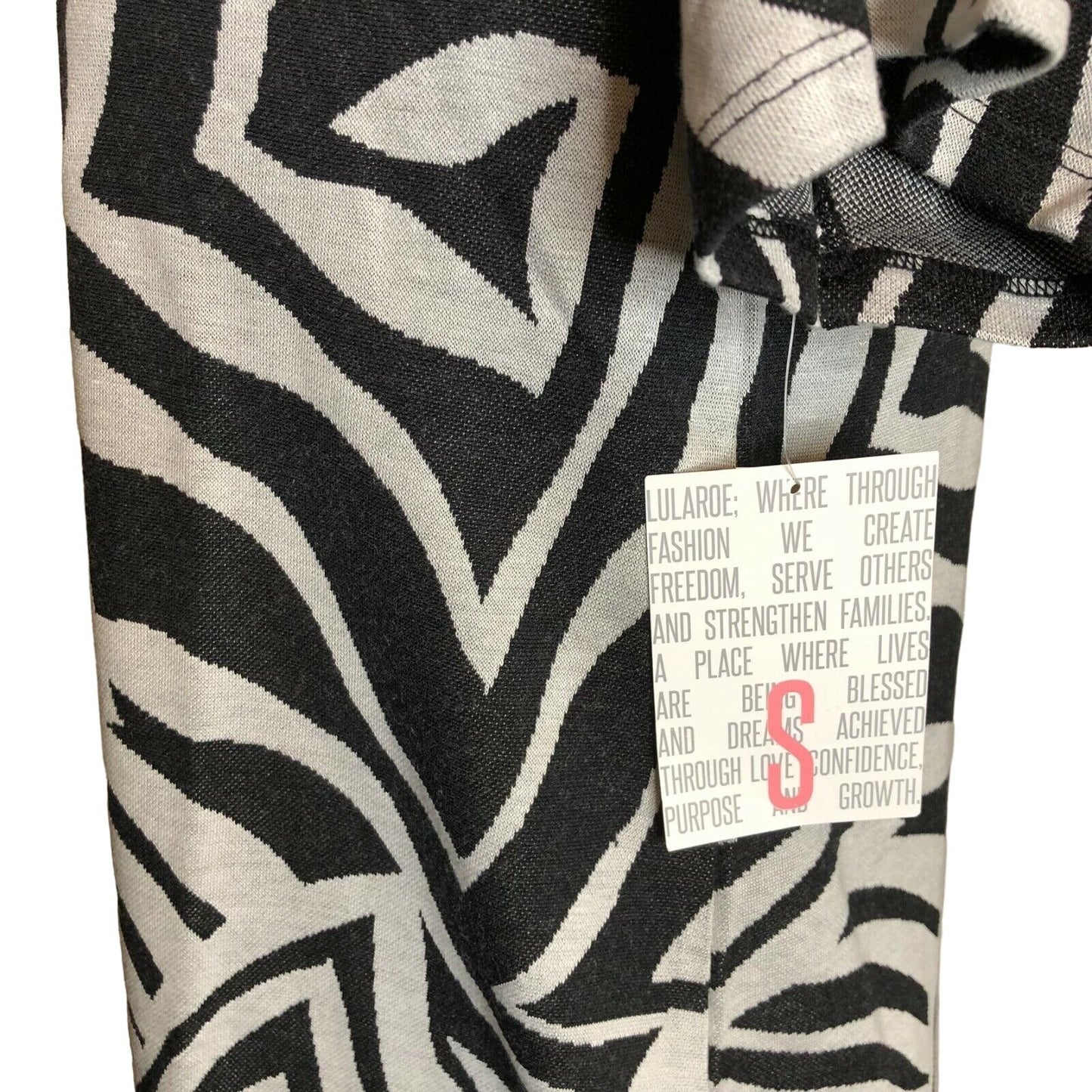 LuLaRoe Classic T Women's Small Top Black and White Zebra Pattern NWT