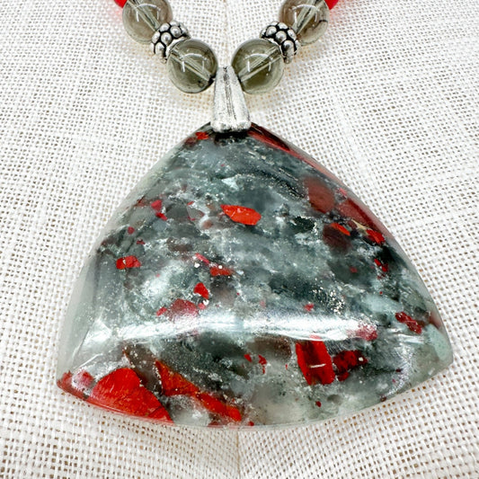 Beaded Necklace Triangular Bloodstone Pendant Red Gray Silvertone Toggle Clasp