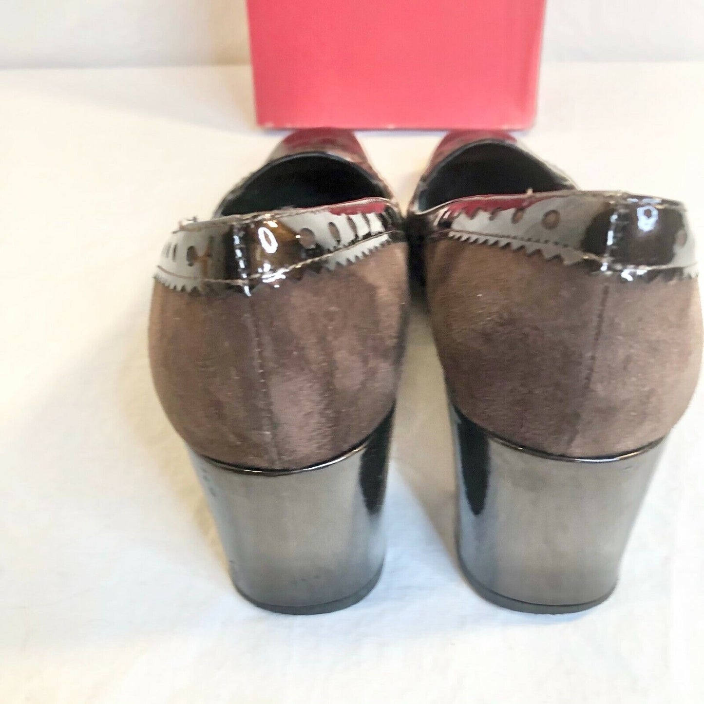 Vintage VANELi Realyna Tmoro Suede/PT Wingtip Women's Pumps 8 1/2 N