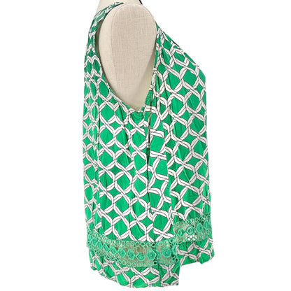Sleeveless Tunic Top Womens 2X Green White Print Crochet Inset Crown & Ivy Curvy