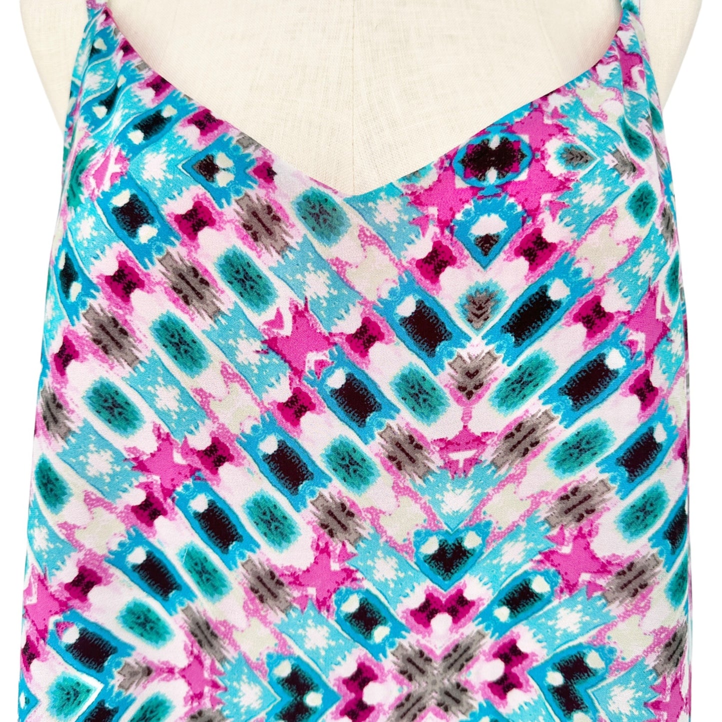 Torrid Tank Top Womens Size 3X Geometric Multicolor Print Solid Pink Underlayer