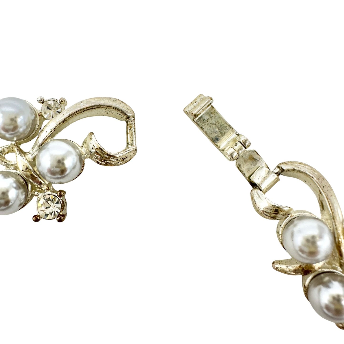 Vintage Rhinestone Faux Pearl Necklace and Earring Set Silvertone & 2" Extender