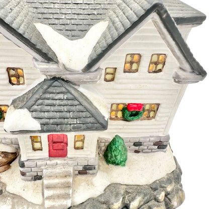 Santas Workbench Collection 1999 Newcastle Lighthouse Lighted Christmas Village