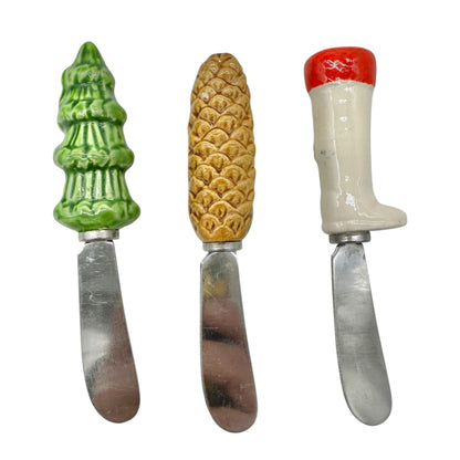 Vtg Set Of 6 Christmas Stainless Steel Cheese Spreaders Ceramic Handles Japan