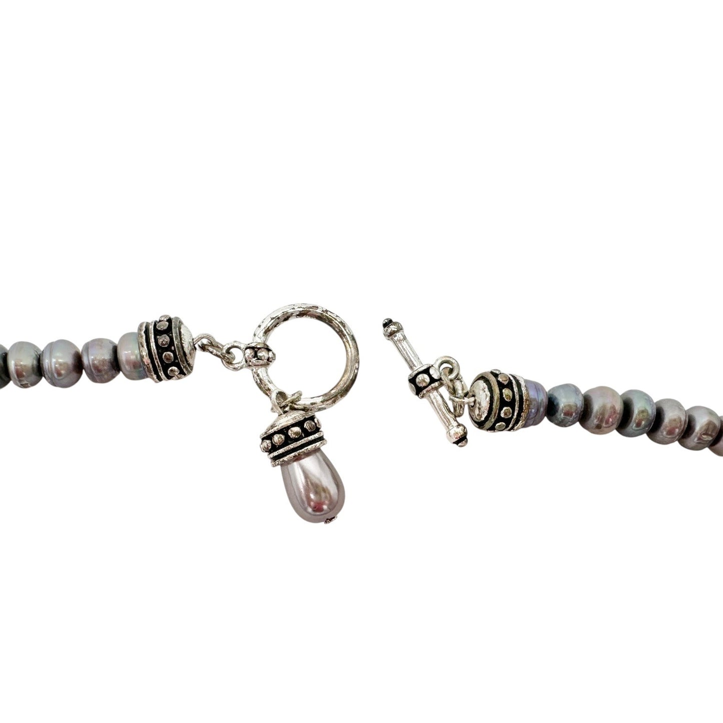 Premier Designs Necklace Shades of Gray 18 Inch Freshwater Pearl Necklace Toggle