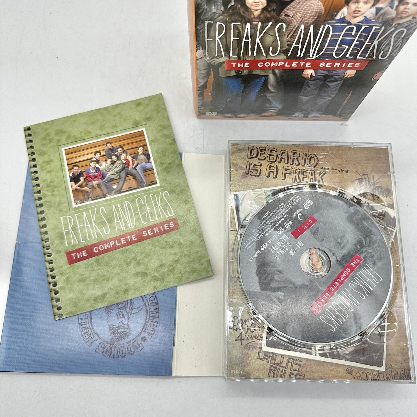 Freaks and Geeks: the Complete Series (DVD. 2004, 6 disc Set)