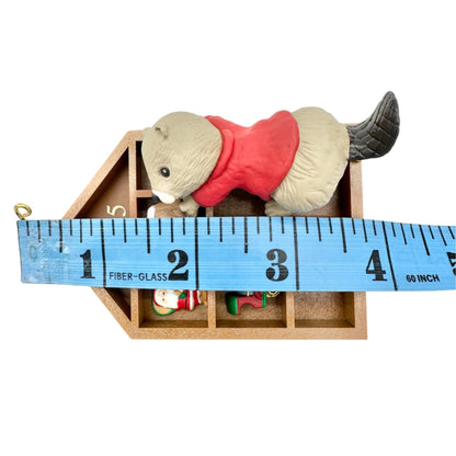 Keepsake Ornament Collectors Club 1995 Beaver Figurine With Display Shelf 4.5"H