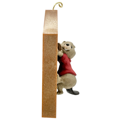 Keepsake Ornament Collectors Club 1995 Beaver Figurine With Display Shelf 4.5"H
