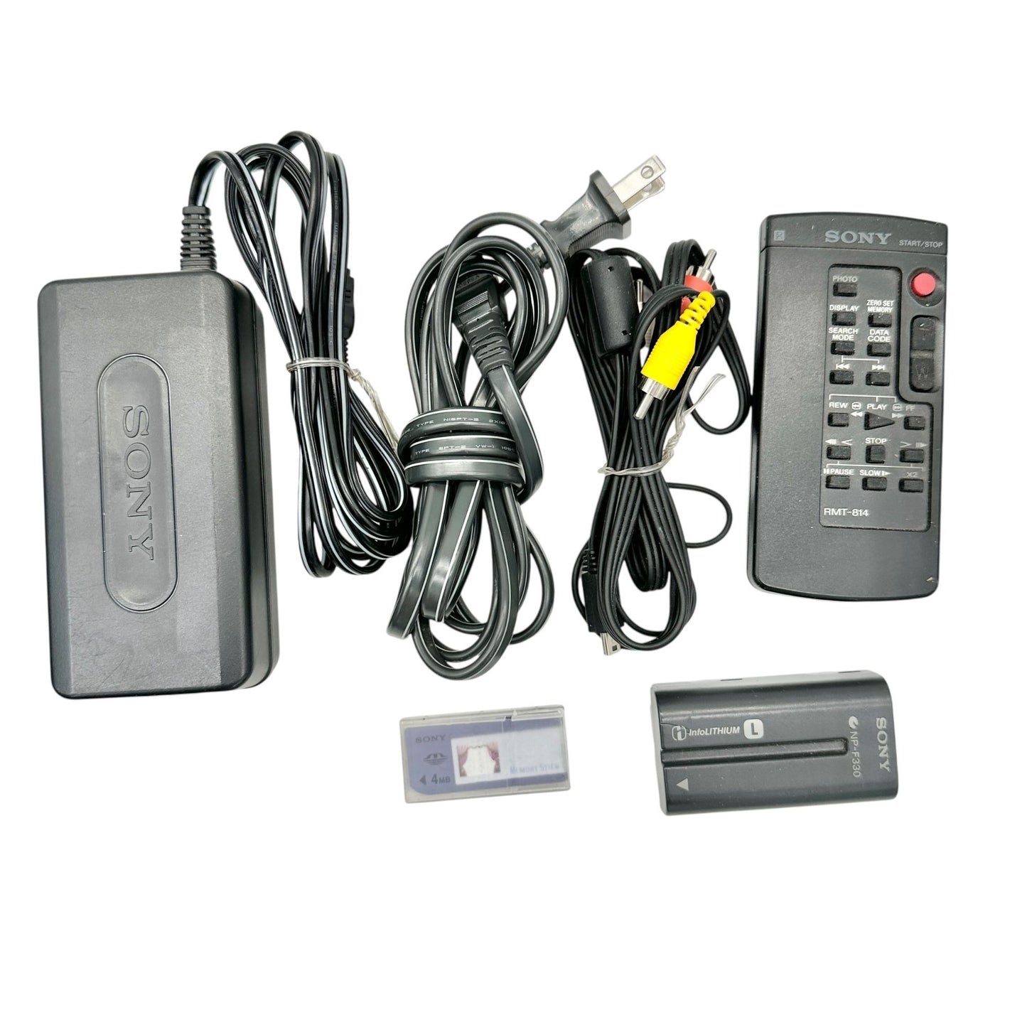 Sony Digital Handycam DCR-TRV320 Digital8 Camcorder Bundle Accessories and Case