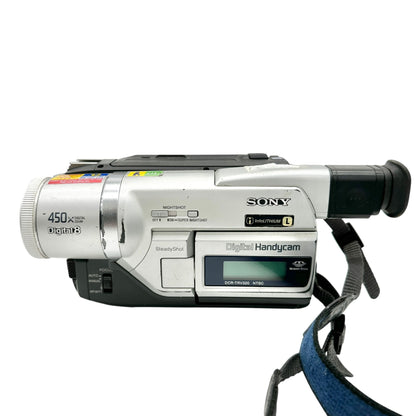 Sony Digital Handycam DCR-TRV320 Digital8 Camcorder Bundle Accessories and Case