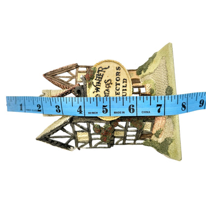 David Winter Cottages Collectors Guild 3D Village Sign Flat Back with Damage