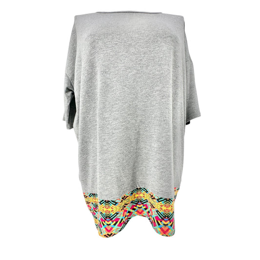 LuLaRoe Irma Tunic Top Womens Large Gray with Colorful Tribal Hi Lo Hem SS