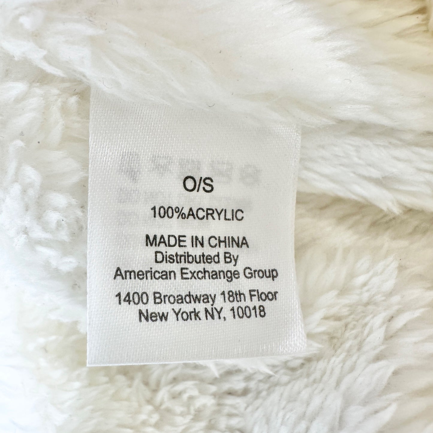 Cozy Pink Knit Beanie With Faux Fur Pom and Fleece Lining NWOT