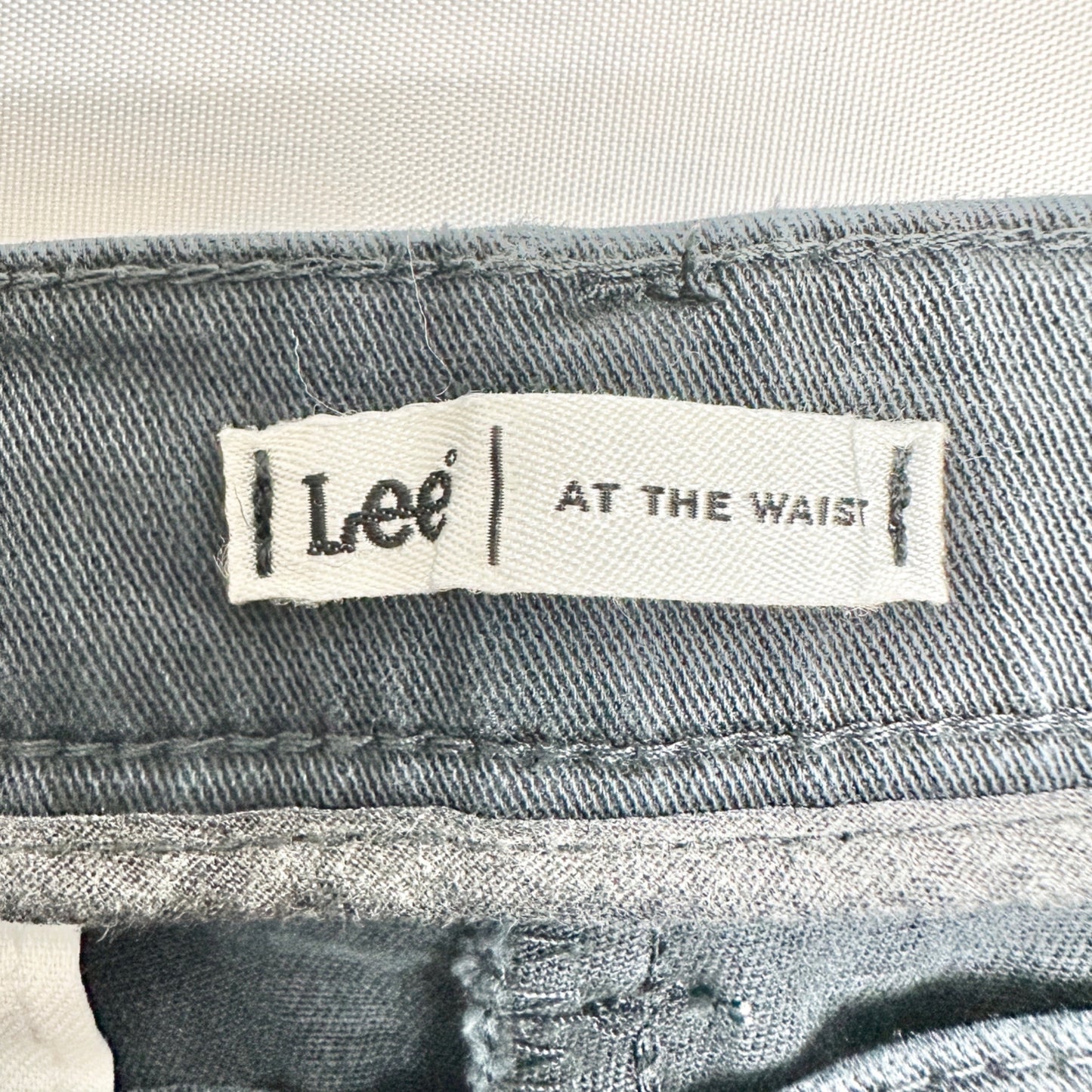 Lee At The Waist Pants Womens Size 18 Medium Black Straight Leg Cotton Spandex