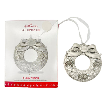 Hallmark Keepsake 2016 Holiday Wreath Ornament With Box Silvertone Metal 3" Dia