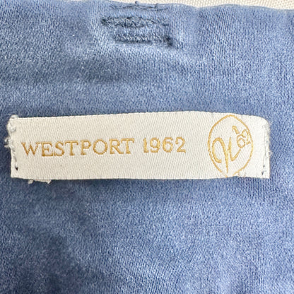 Westport 1962 Shorts Womens size 18 Blue Cotton Blend With Pockets