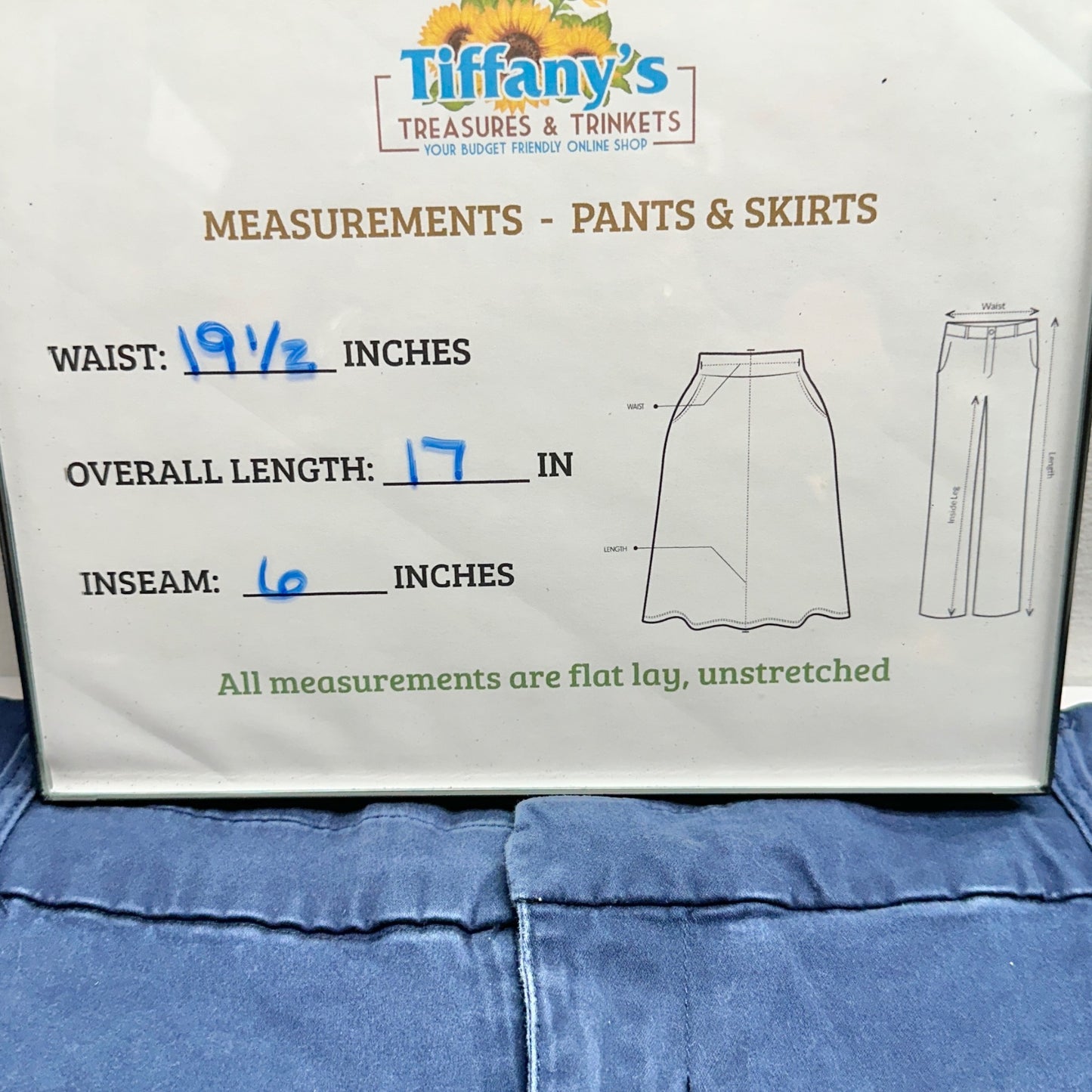 Westport 1962 Shorts Womens size 18 Blue Cotton Blend With Pockets