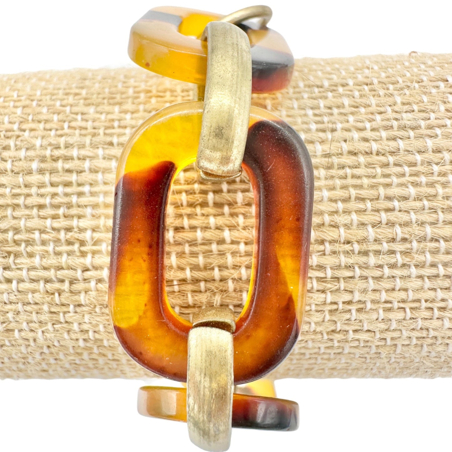 Tortoise Shell and Gold Tone Acrylic Link Bracelet With Toggle Clasp 7 Inch Long
