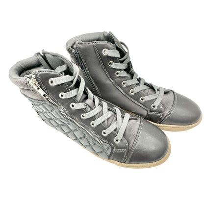 Juicy Couture Quilted High-Top Sneakers Womens Sz 10 Gray Faux Leather Side Zip