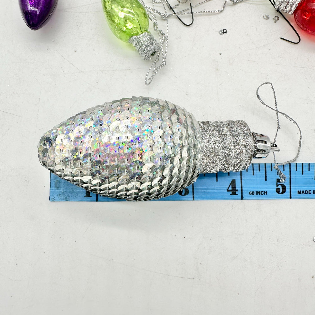 Sparkly Ornaments Bag - 15 pcs - 3 Silver 4.5"L and 12 Colored 2"L
