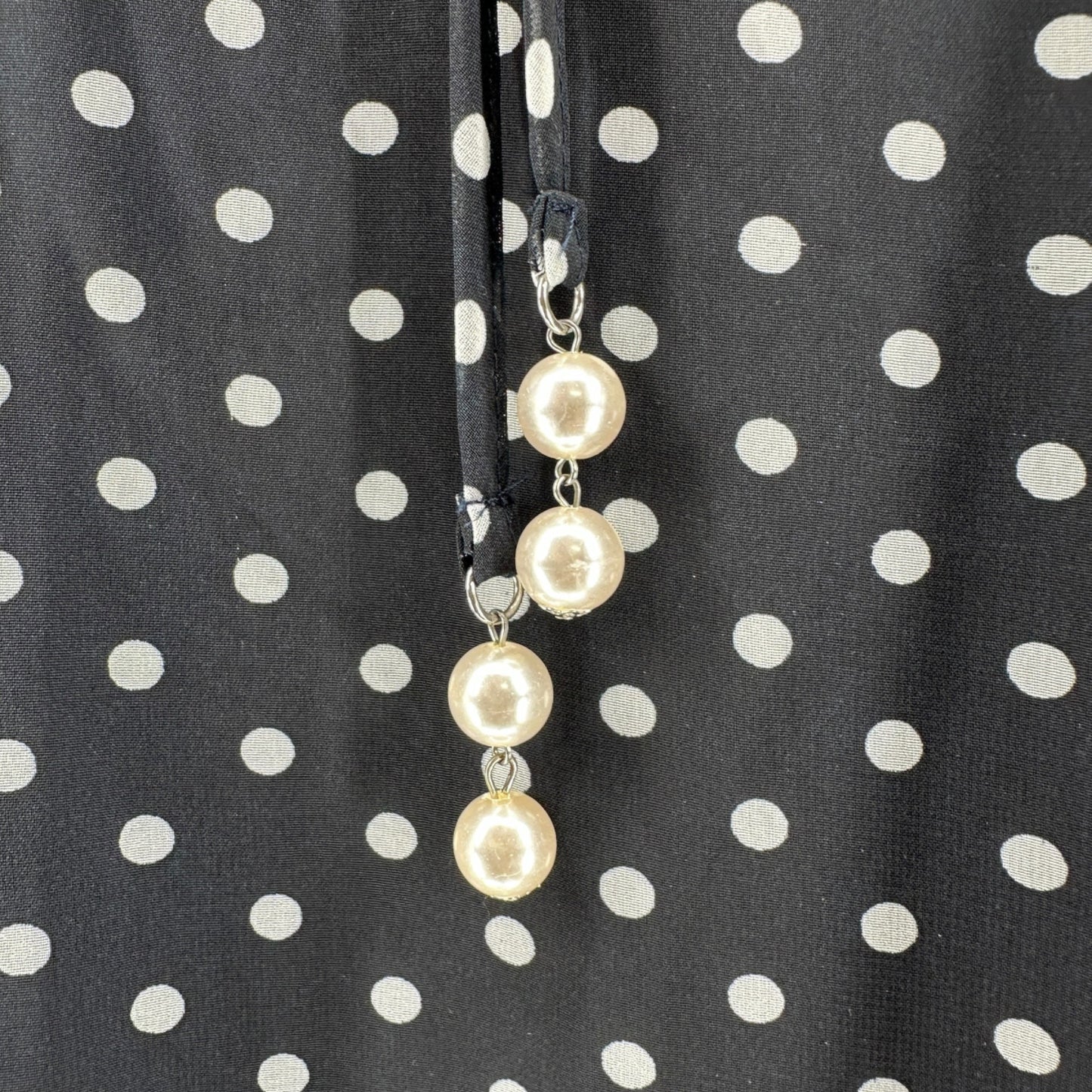 Fashionable Layered Dress Size 20 Black White Polka Dot Pearl Tie Neck Roz & Ali