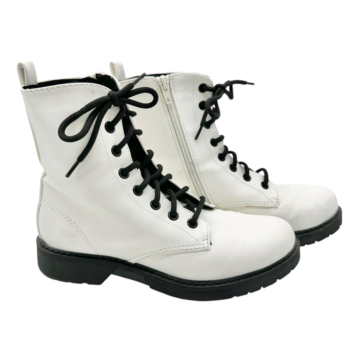 Time And Tru Combat Boots Womens Size 7 White With Black Laces and Side Zippers