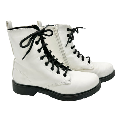 Time And Tru Combat Boots Womens Size 7 White With Black Laces and Side Zippers