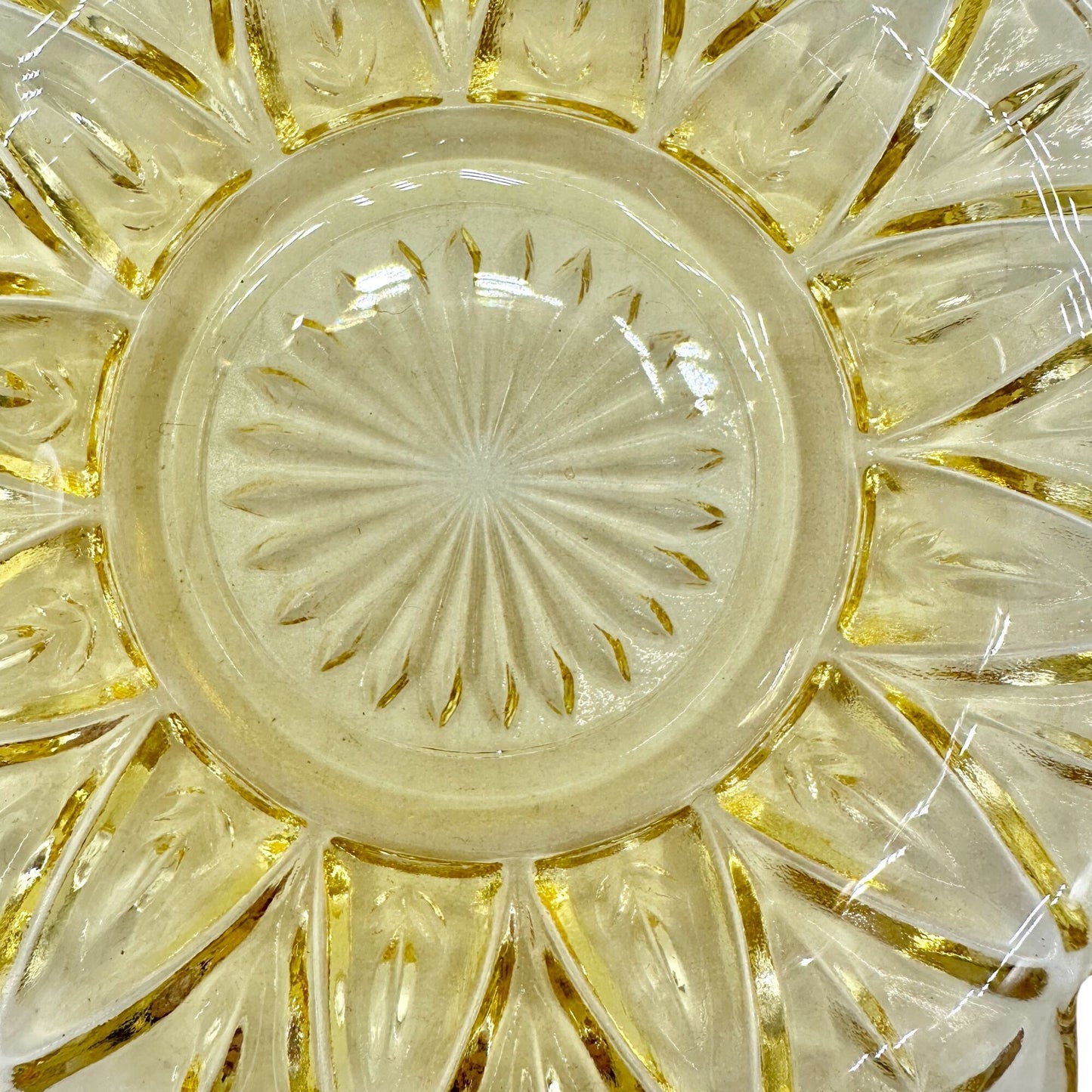 Federal Glass Set of 5 Vintage Yellow Sunflower Petal Bread Plates 6" Diameter