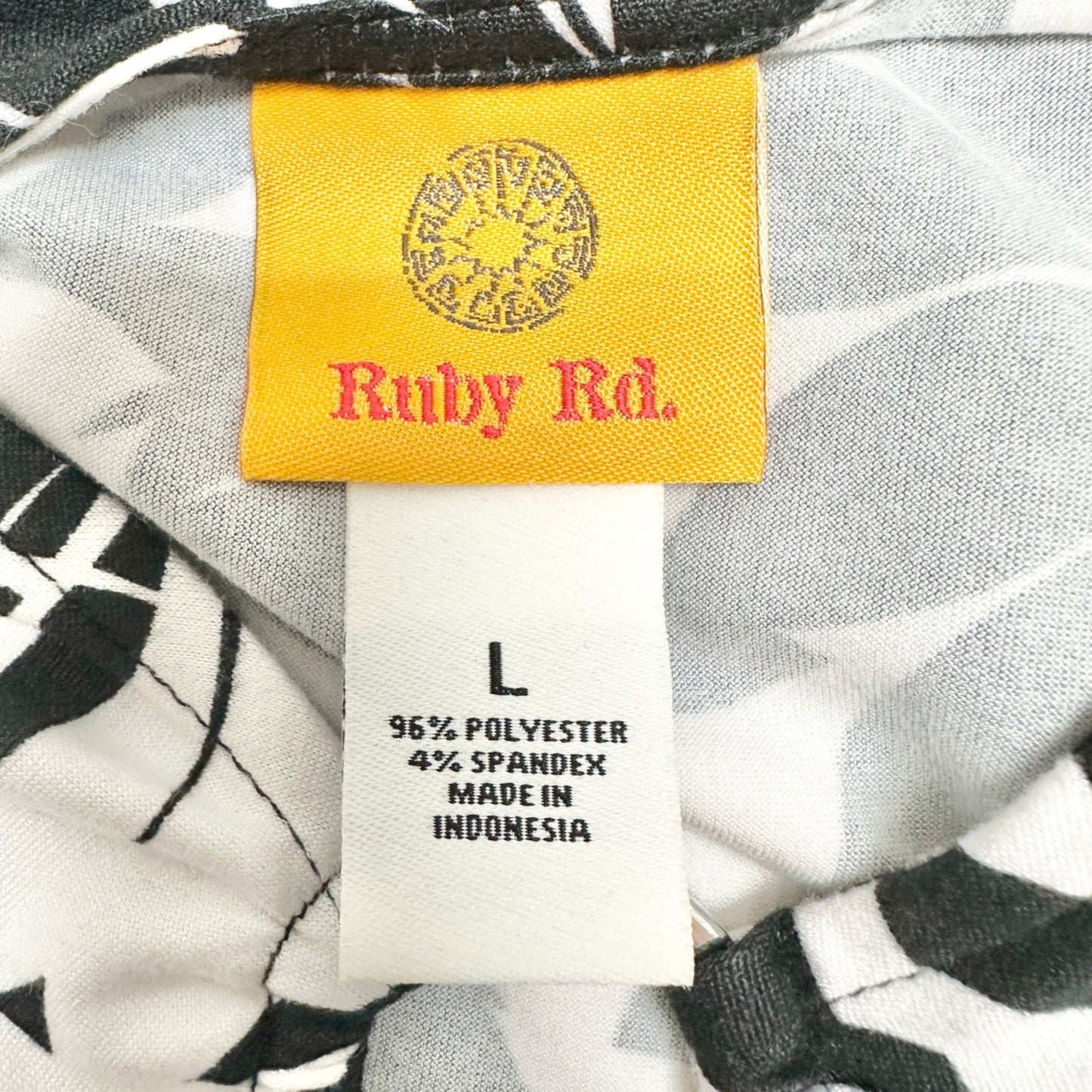 Ruby Rd Ring Accent Tunic Top Womens L Black White Green Teal 3/4 Sleeves V Neck
