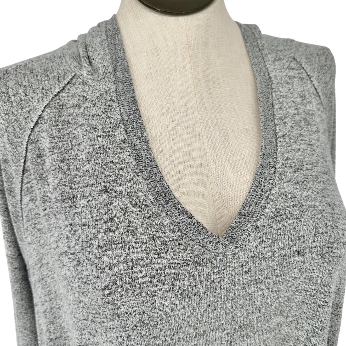 Mossimo Tunic Top Womens XL Gray Hooded V-Neck Long Sleeve Hi Low Hem Super Soft