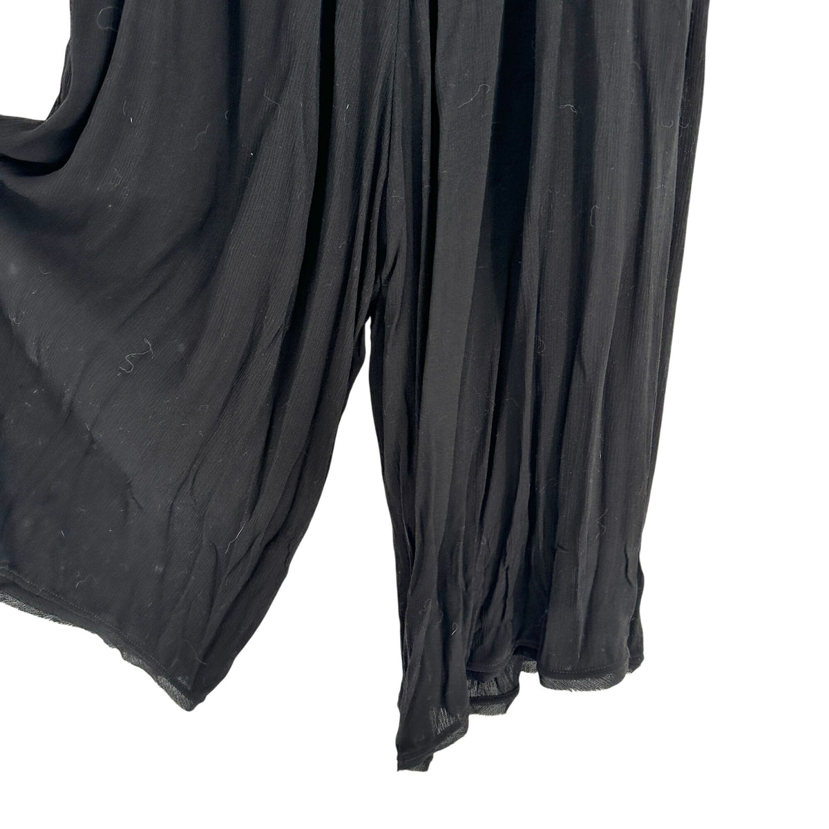 Torrid Jumpsuit Womens 2X 18 20 Smocked Gauze Solid Black Flowy Comfort NWT