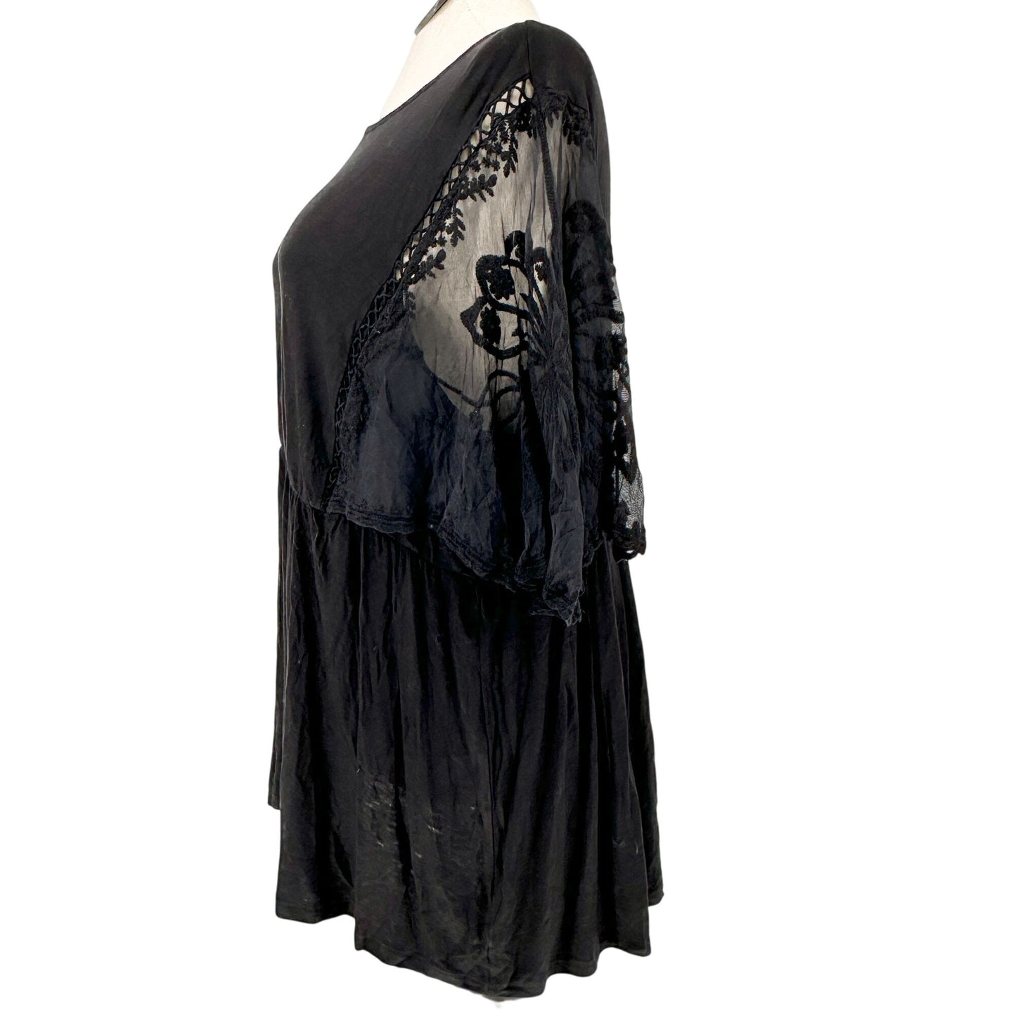 Torrid 3 Babydoll Top Womens 22-24 Black Lace Dolman Sleeves Crew Neck Flowy
