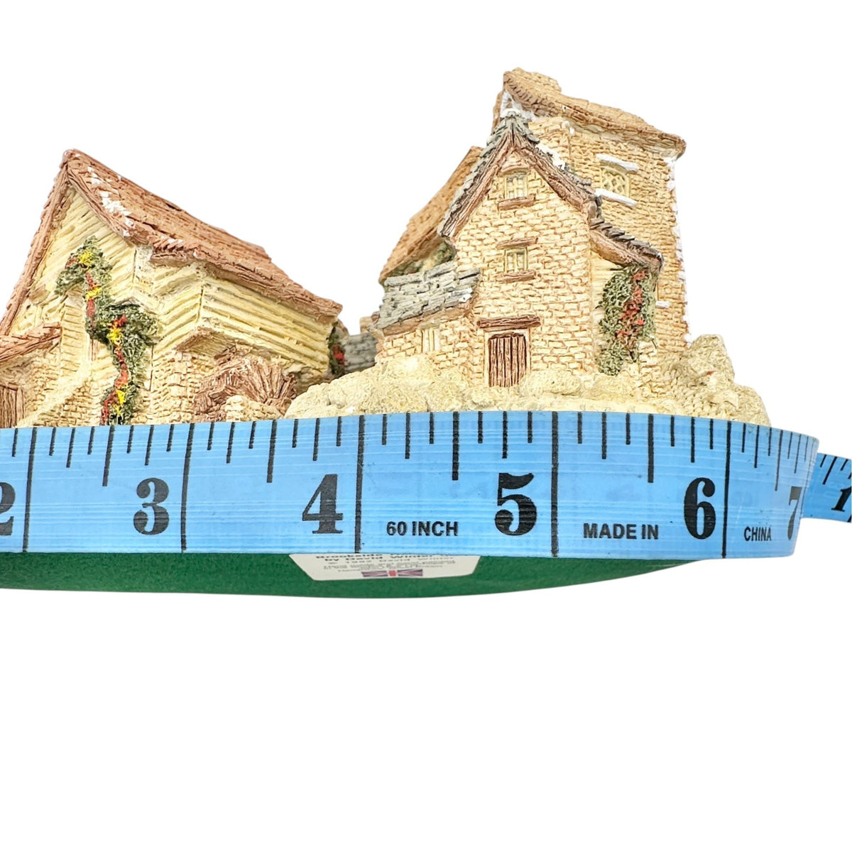 David Winter Cottages 1982 Brookside Hamlet Handcrafted Hand Painted Collectible