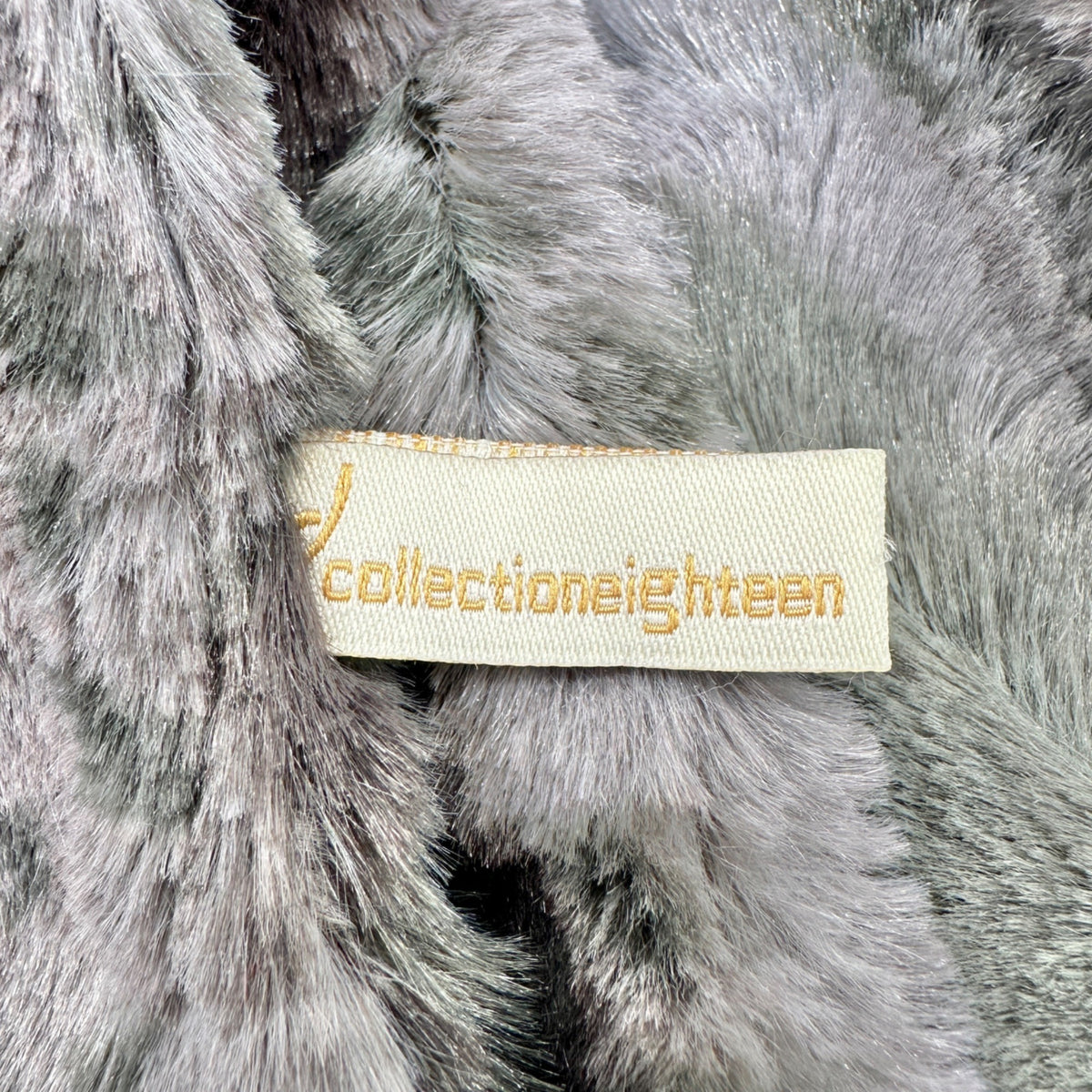 Collection Eighteen Faux Fur Scarf Gray and Black 66 inches Long Luxurious