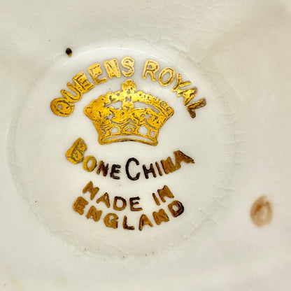 Vintage Queens Royal Bone China Tea Cups Pair Purple Floral Gold Trim England