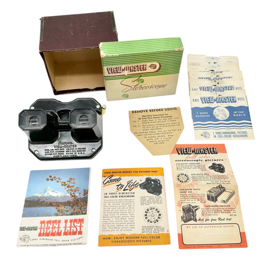 Vintage Sawyers View Master Stereoscope and 11 Reels Collection in Original Box