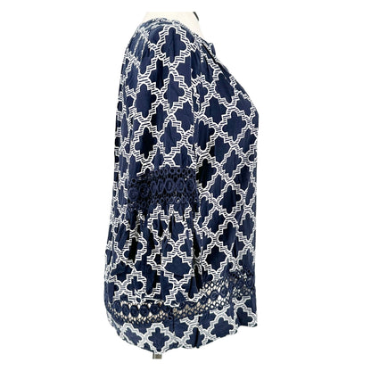 Womens 2X Top Navy White Geometric Print Crochet Sleeves by Crown & Ivy Curvy