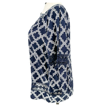 Womens 2X Top Navy White Geometric Print Crochet Sleeves by Crown & Ivy Curvy