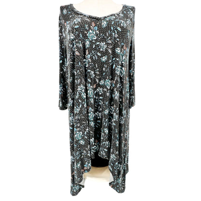 2 Blondes Apparel Womens 2X Floral Print Tunic Top Shark Bite Hem LS Black Teal