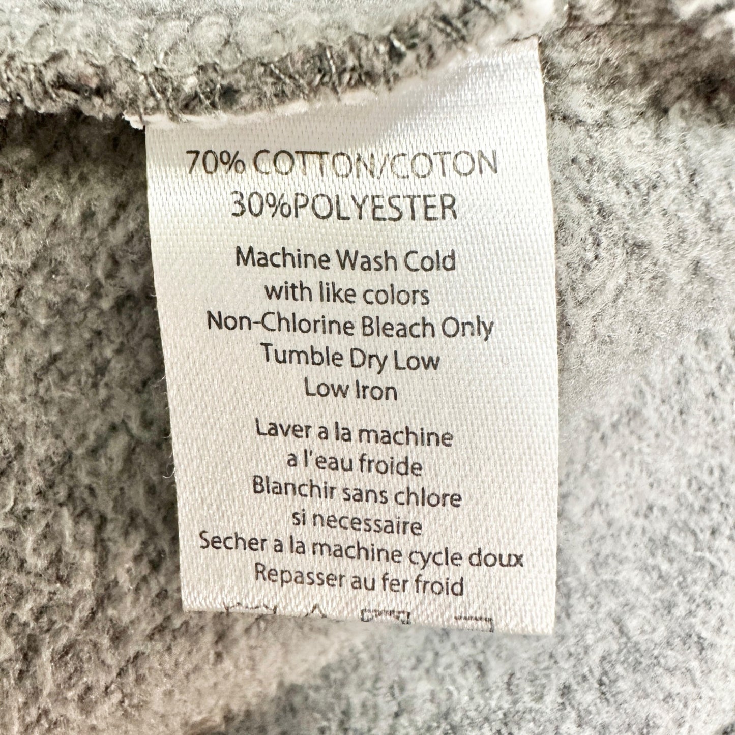 Legendary Whitetails Gray Hoodie Mens Medium Red Buck Design Plaid Accent Pocket