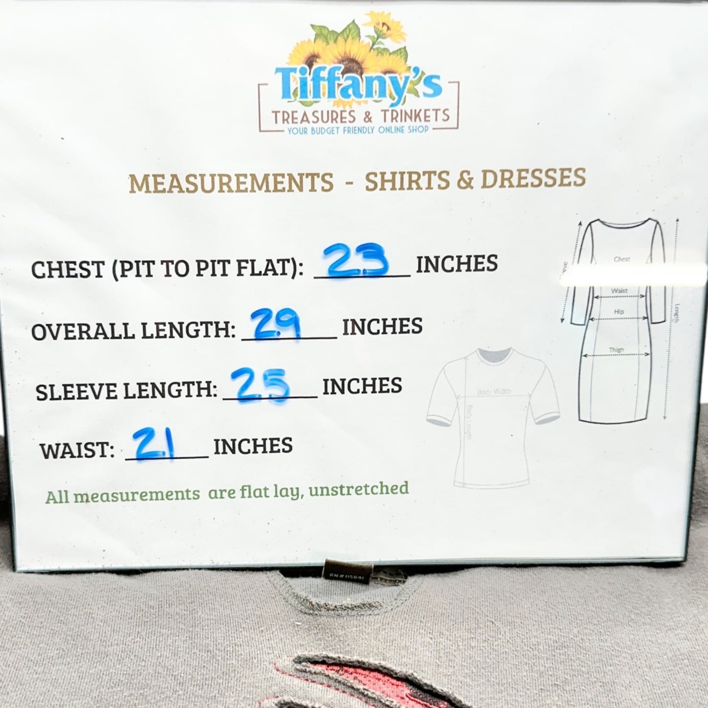 Legendary Whitetails Gray Hoodie Mens Medium Red Buck Design Plaid Accent Pocket